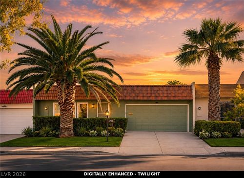 3753 Heritage Ave, Las Vegas, NV, 89121-4424 | Card Image