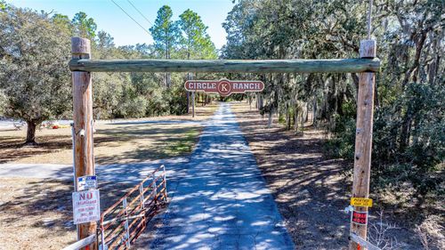 13615 Tyrone St, HUDSON, FL, 34667-6430 | Card Image