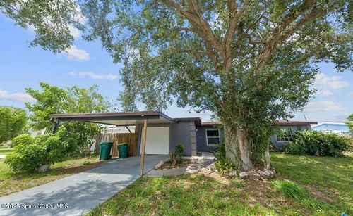 2756 Locksley Rd, Melbourne, FL, 32935-2433 | Card Image