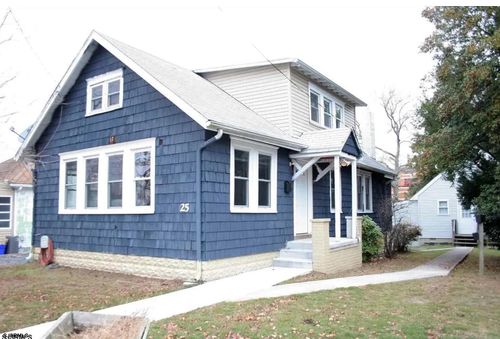 25 W Pierson Ave, Somers Point, NJ, 08244-2133 | Card Image