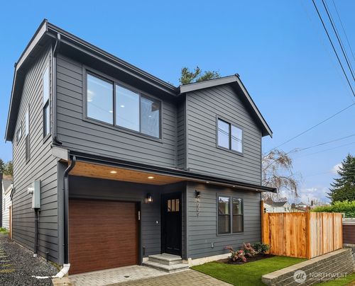 b-4009 33rd Ave W, Seattle, WA, 98199-1625 | Card Image