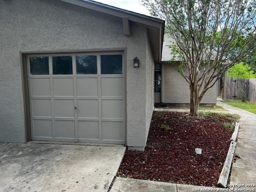 6317 Waddesdon Wood, San Antonio, TX, 78233-3993 | Card Image