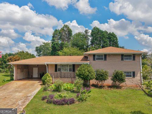 2026 Pinecrest Dr, Morrow, GA, 30260-2528 | Card Image