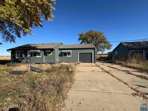 4280 N Highway 105, North Sioux City, SD, 57049-3005 | Card Image