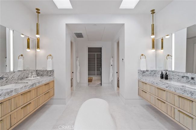 130 Monarch Bay Dr, House other with 6 bedrooms, 7 bathrooms and 2 parking in Dana Point CA | Image 38