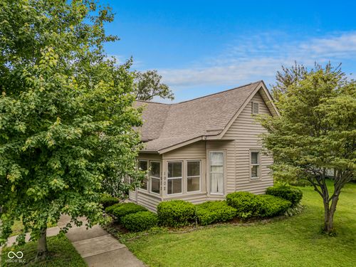 1902 Gilmore St, Columbus, IN, 47201-4361 | Card Image
