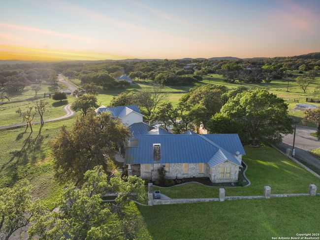 70 Cleo Ln, House other with 4 bedrooms, 4 bathrooms and null parking in Boerne TX | Image 95