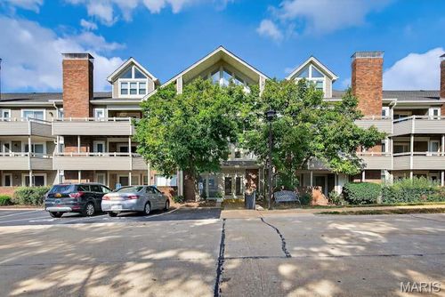 unit-204-1033 Wilton Royal Dr, Saint Louis, MO, 63146-5555 | Card Image