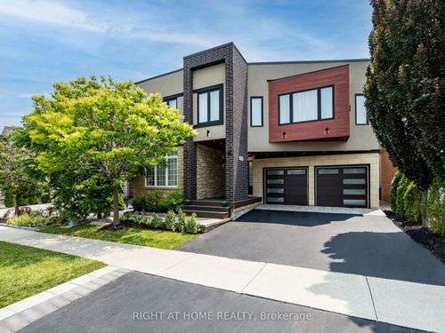3176 Stocksbridge Ave, Oakville, ON, L6M0A7 | Card Image