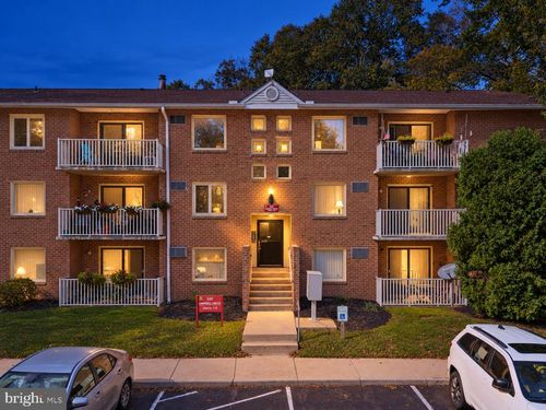 d-5-100 Campbell Cir, DOWNINGTOWN, PA, 19335-3226 | Card Image