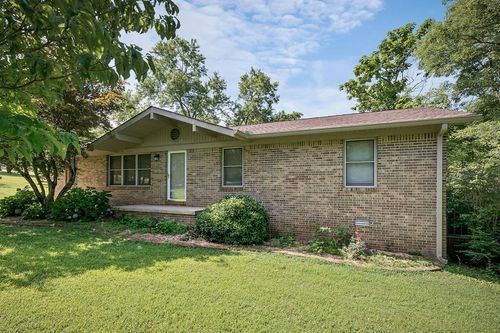 207 Sugar Hill Dr, Sparta, TN, 38583-2506 | Card Image