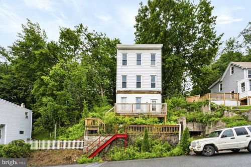 408 Front St, POTTSVILLE, PA, 17901-1205 | Card Image