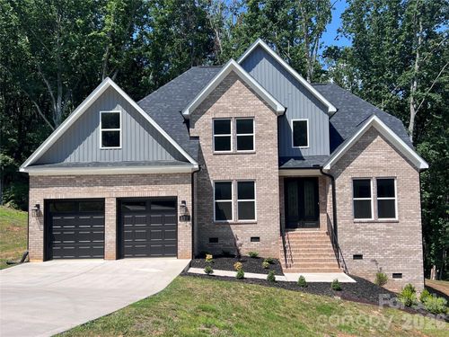 236 Mark Ryan Ln, Dallas, NC, 28034-8803 | Card Image