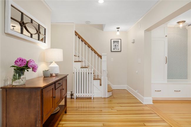 204 8 Th St, House other with 3 bedrooms, 2 bathrooms and 3 parking in Providence RI | Image 22