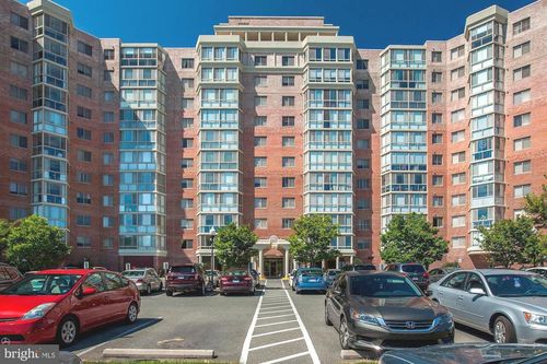 610-6-3310 N Leisure World Blvd, SILVER SPRING, MD, 20906-5664 | Card Image