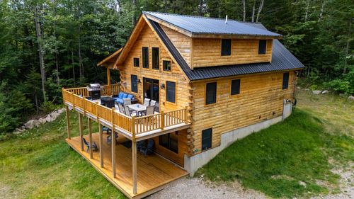 73 Ridge Rd, Bethlehem, NH, 03574-4441 | Card Image
