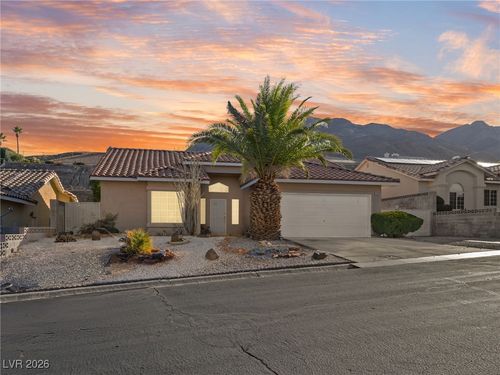 1950 Racine Dr, Las Vegas, NV, 89156-7166 | Card Image