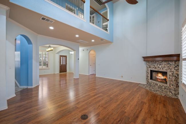 4229 Johns Light Dr, Condo with 3 bedrooms, 3 bathrooms and 4 parking in Austin TX | Image 6