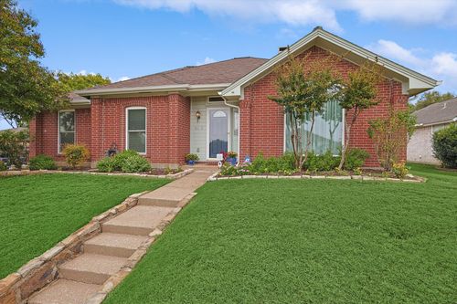 8240 Woodstream Dr, Frisco, TX, 75034-5400 | Card Image