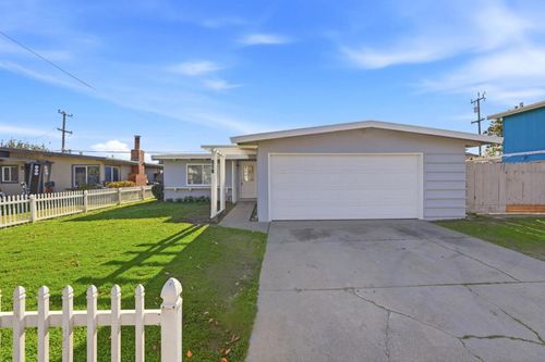 458 Rainier Dr, Salinas, CA, 93906 | Card Image