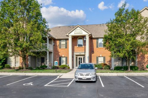 8021 Pinnacle Point Dr, West Chester, OH, 45069 | Card Image