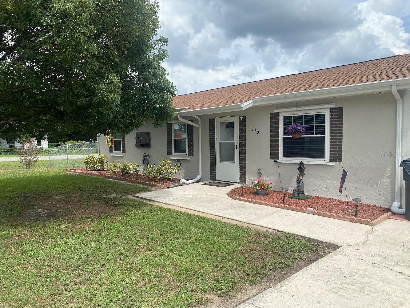Martha Dr, Lake Wales, FL 33898