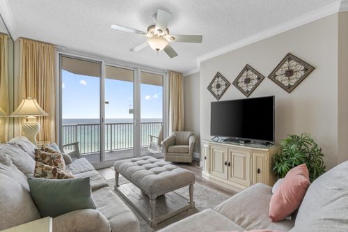 802-8575 Gulf Blvd, Navarre, FL, 32566-6806 | Card Image