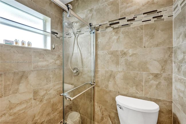0 - 183 Sunflower Cir, House other with 4 bedrooms, 2 bathrooms and null parking in Royal Palm Beach FL | Image 16