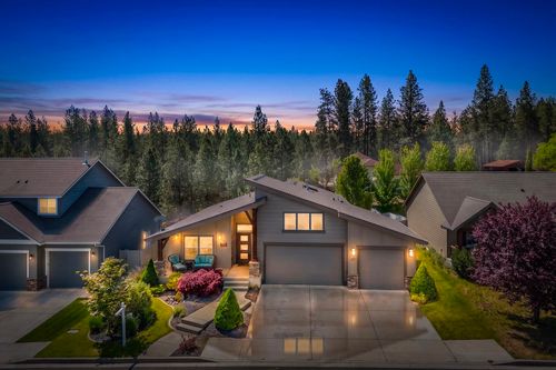 1227 W Quail Crest Ave, Spokane, WA, 99224-9038 | Card Image