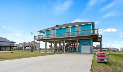 965 Gulf Shores Dr, Crystal Beach, TX, 77650 | Card Image