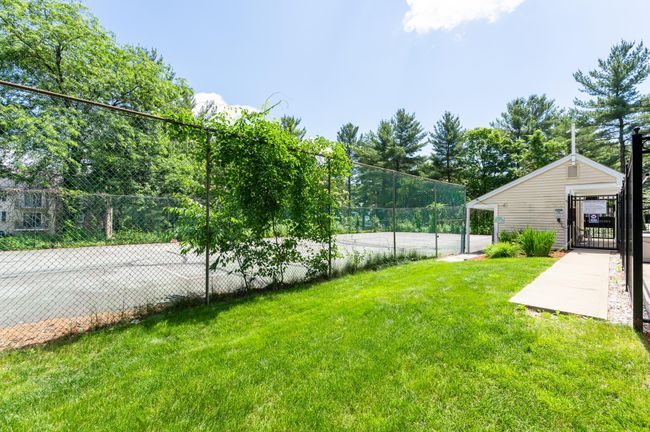 APT-24 - 5 Autumn Leaf Dr, Condo with 2 bedrooms, 1 bathrooms and null parking in Nashua NH | Image 31