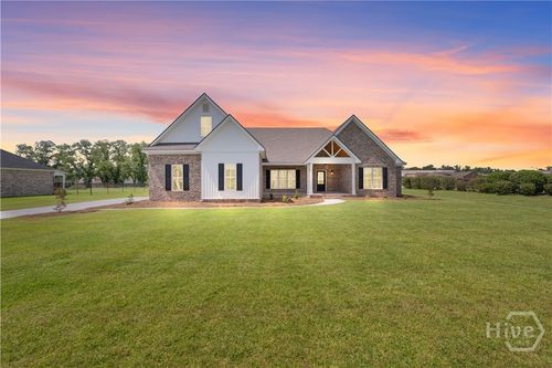 3 Honeysuckle Dr, Claxton, GA, 30417-7364 | Card Image