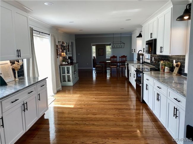 12309 Main St, House other with 3 bedrooms, 3 bathrooms and null parking in Stony Creek VA | Image 18