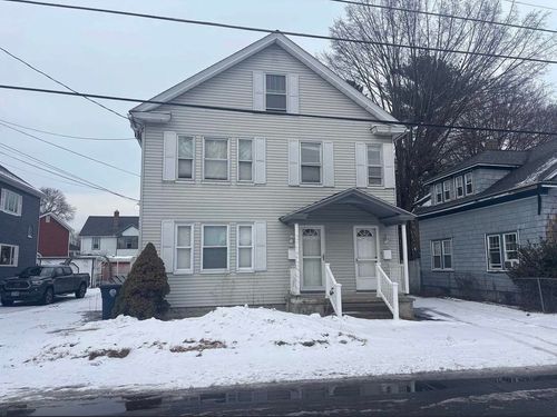 84 Bowers St, Nashua, NH, 03060-6304 | Card Image