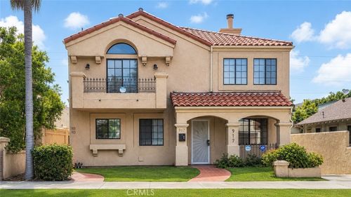 917 Euclid Avenue, Long Beach, CA, 90804 | Card Image