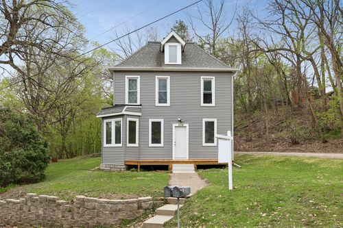 534 Annapolis St, South Saint Paul, MN, 55075-1001 | Card Image