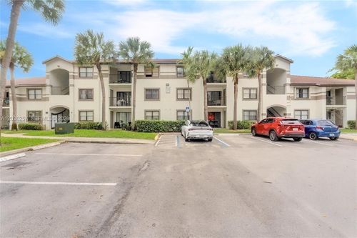 25-3-630 S Park Rd, Hollywood, FL, 33021-8703 | Card Image