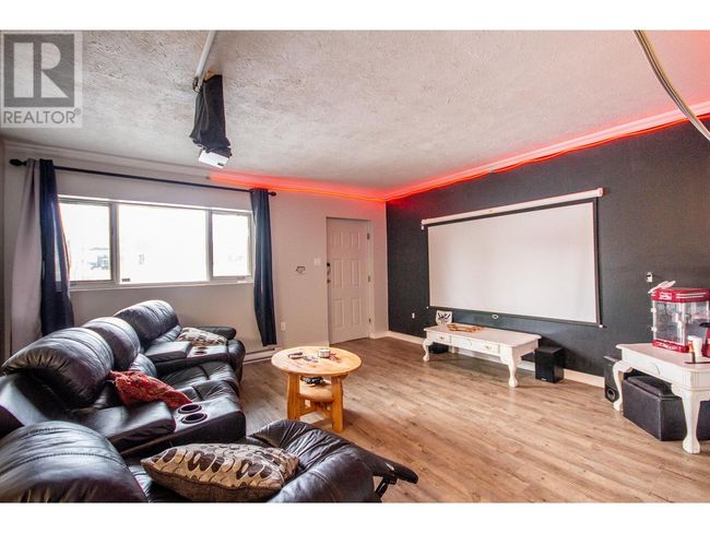 5304 Elevator Rd, House other with 5 bedrooms, 3 bathrooms and 2 parking in Pouce Coupe BC | Image 26