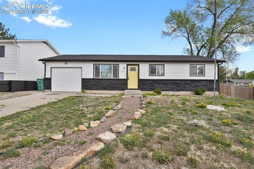 3515 Darkwood Pl, Colorado Springs, CO, 80910-1611 | Card Image