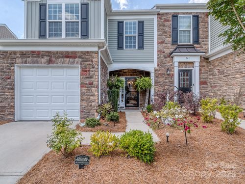 739 Elders Story Rd, Fort Mill, SC, 29708-6205 | Card Image