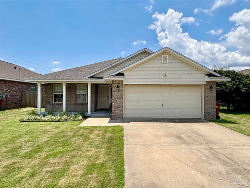 5089 Covington Dr, Pace, FL, 32571 | Card Image