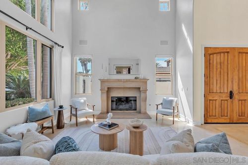 518 Sheffield Ave, Cardiff by the Sea, CA, 92007-1639 | Card Image