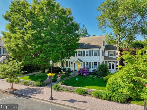 240 2nd St, LEWES, DE, 19958-1326 | Card Image