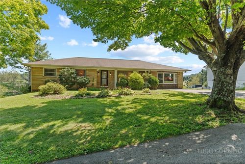 244 Melody Ln, West Jefferson, NC, 28694-8151 | Card Image