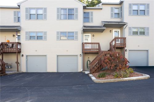 d8-1603 Plainfield Pike, Johnston, RI, 02919 | Card Image