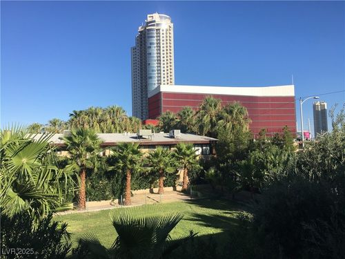18-309 W Cincinnati Ave, Las Vegas, NV, 89102-5100 | Card Image