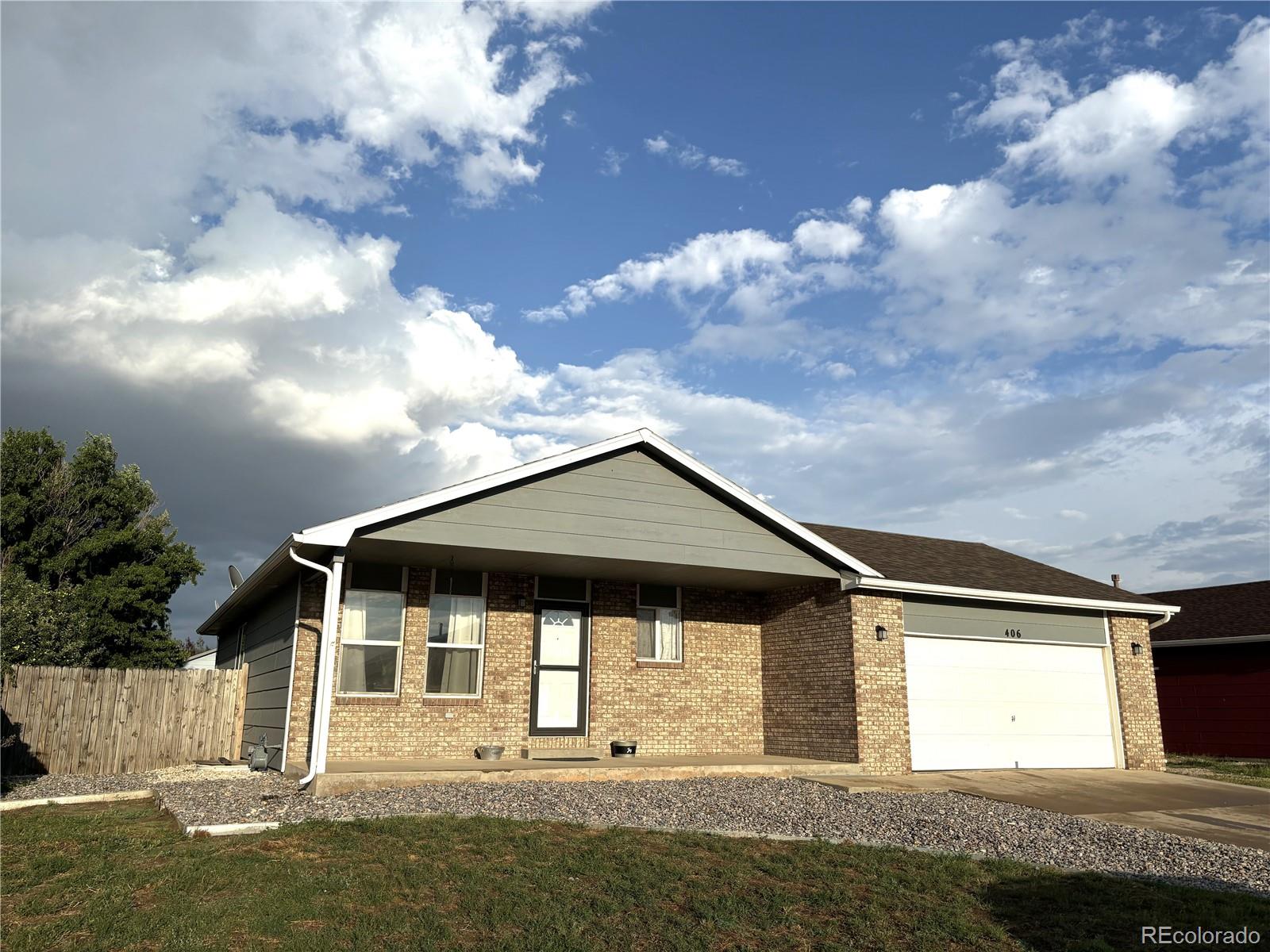 Suzann St, Wiggins, CO 80654
