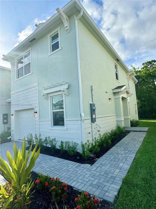 4575 Hollister Ave, Lake Worth, FL, 33463-2532 | Card Image