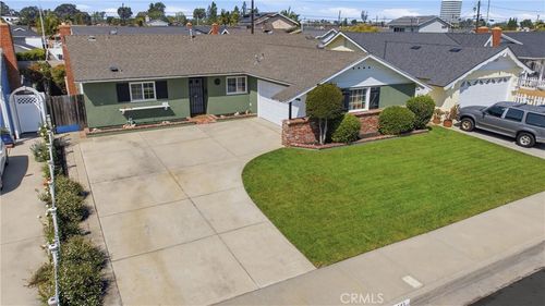 17441 Jefferson Ln, Huntington Beach, CA, 92647-6322 | Card Image