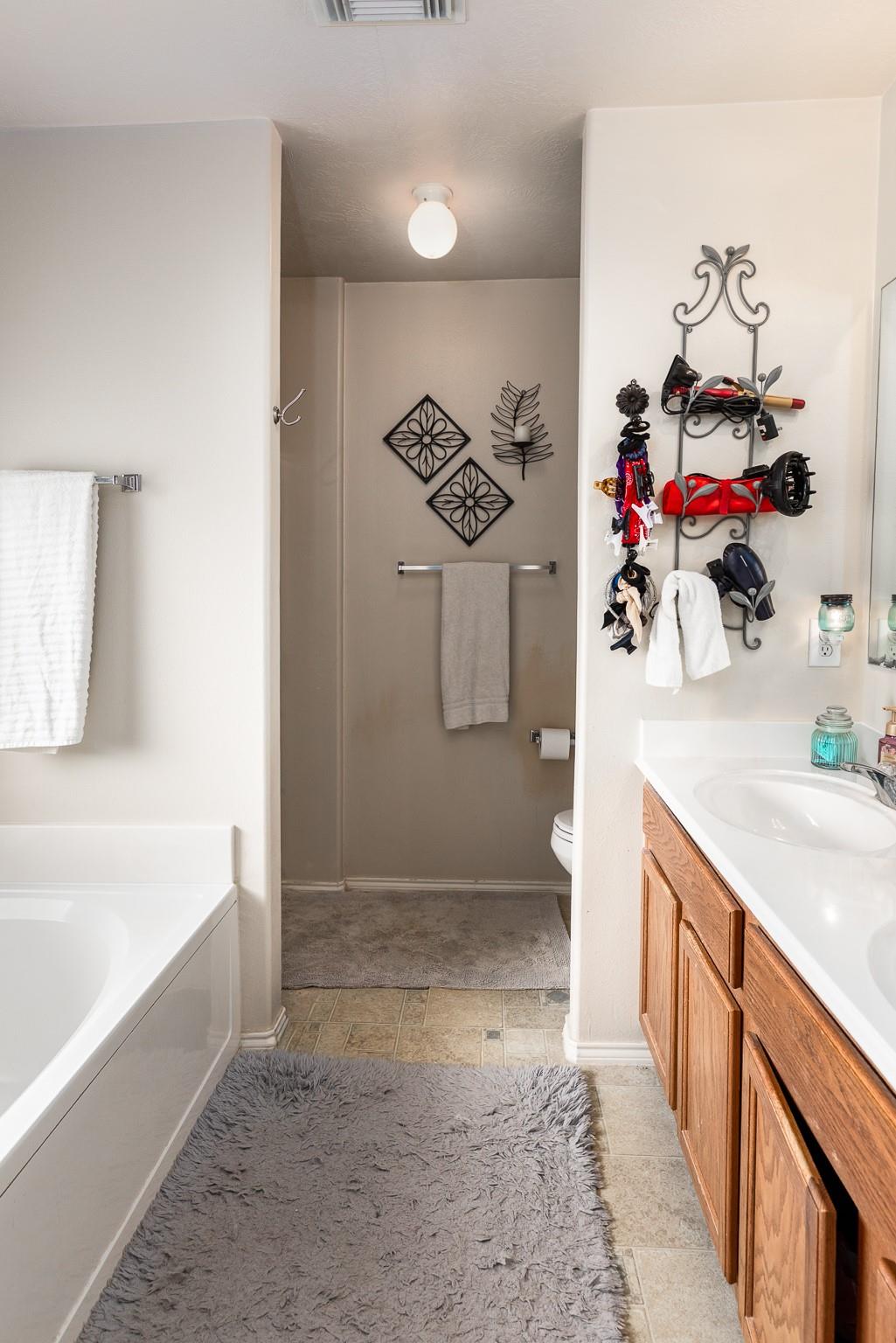 Residential Lease in Spring 5